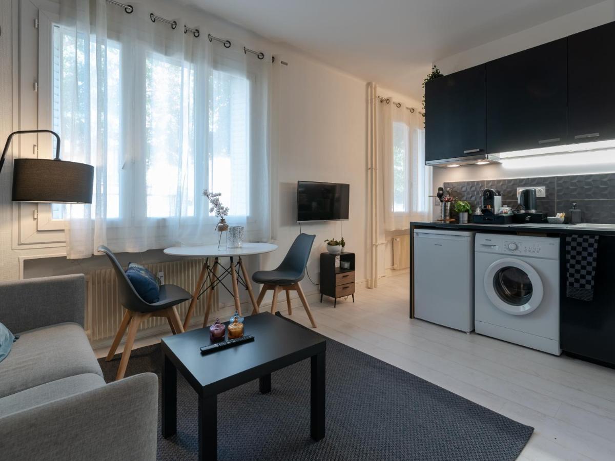 Studio Cosy Proche Lyon Part Dieu Apartment Villeurbanne Ngoại thất bức ảnh